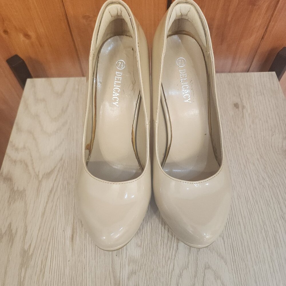 Taupe heels